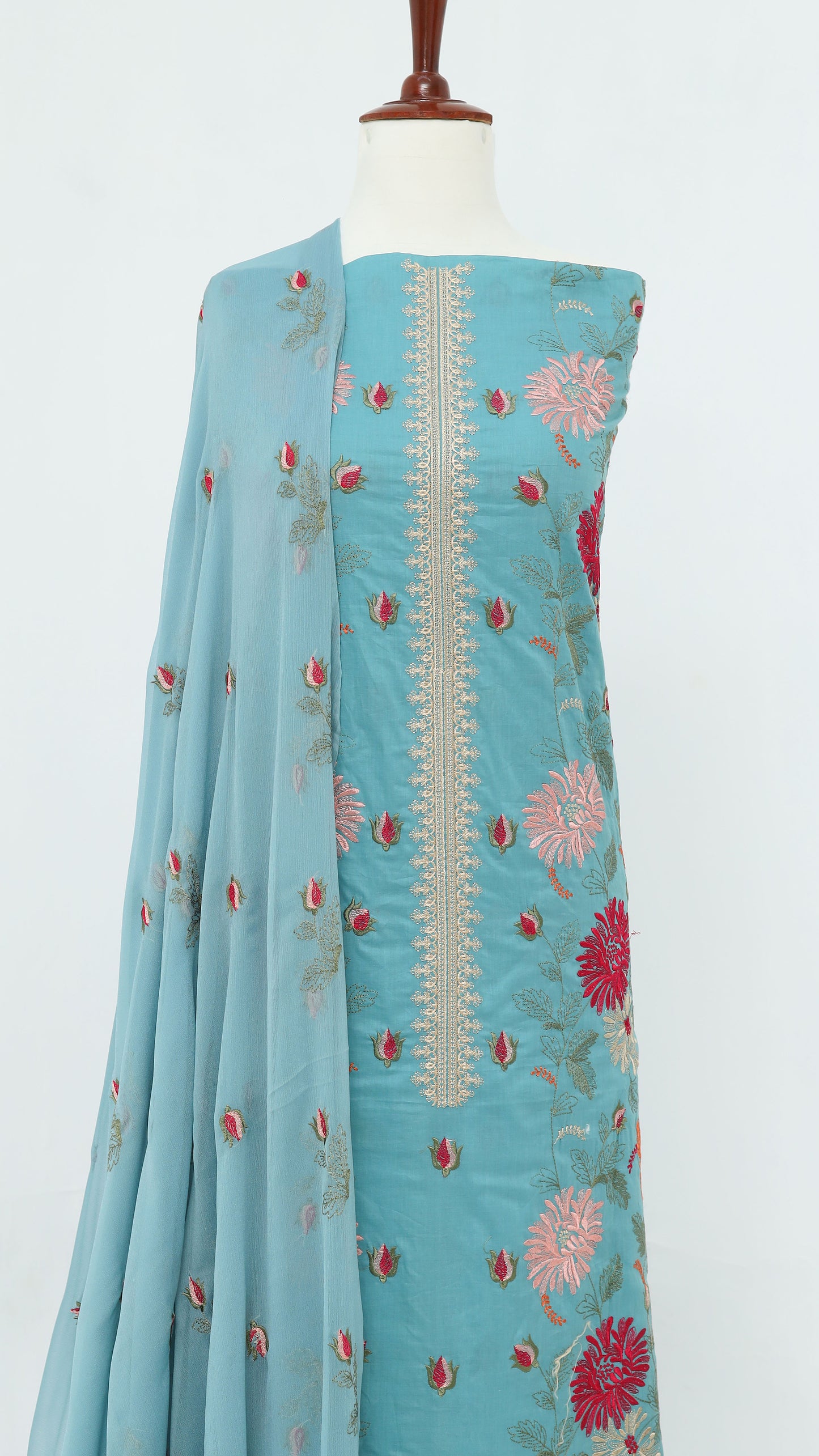 Noor – Embroidered 2-Piece Lawn Set