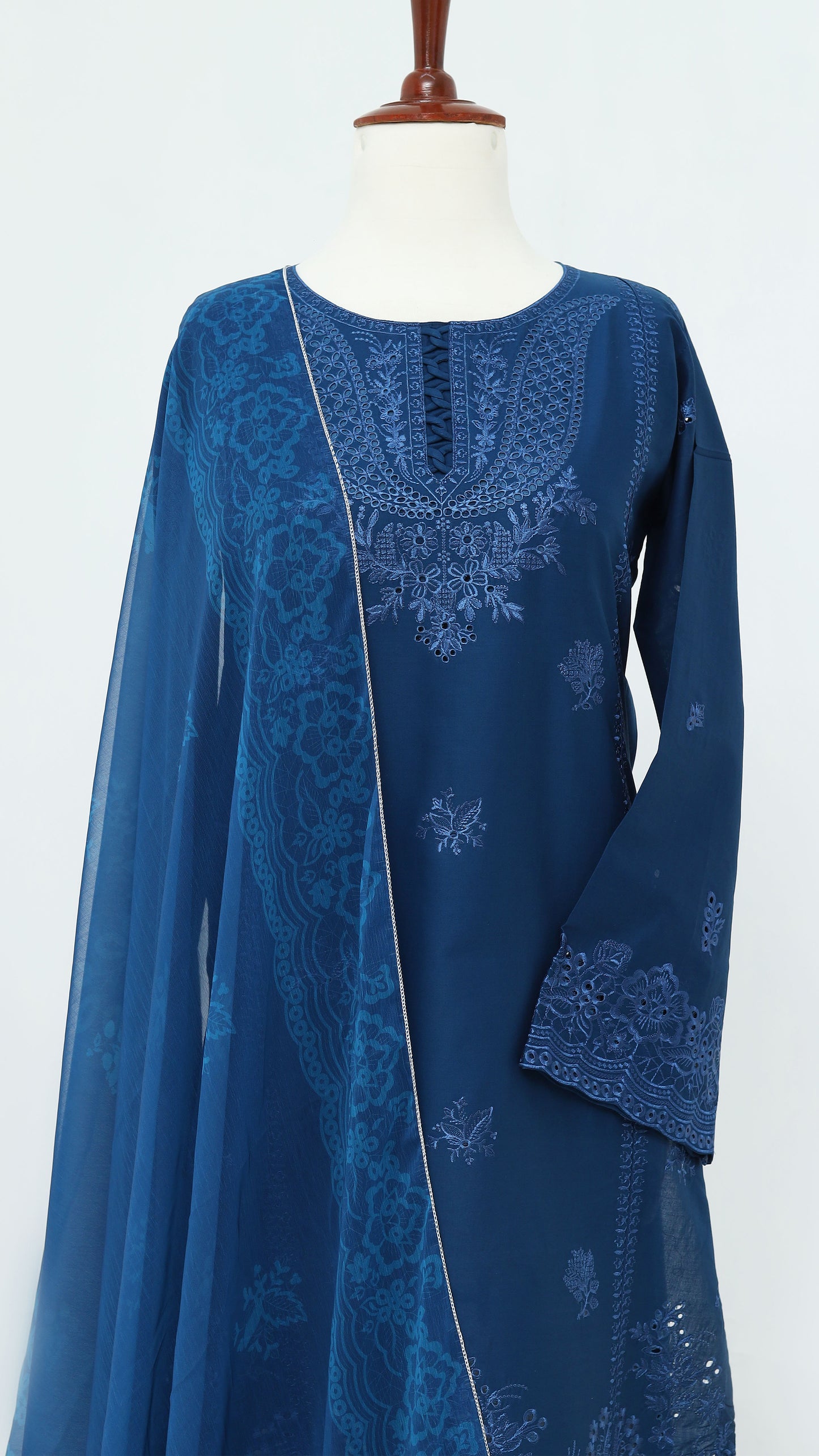 Neelam Premium Embroidered 3-Piece Mid Season