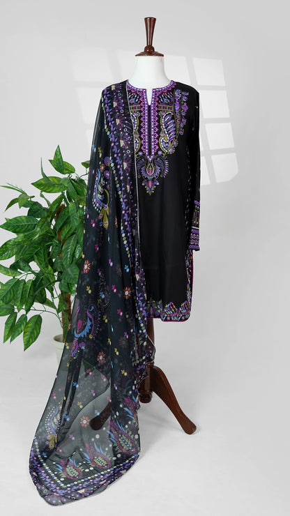 Black Pearl – Embroidered 3-Piece Lawn Suit