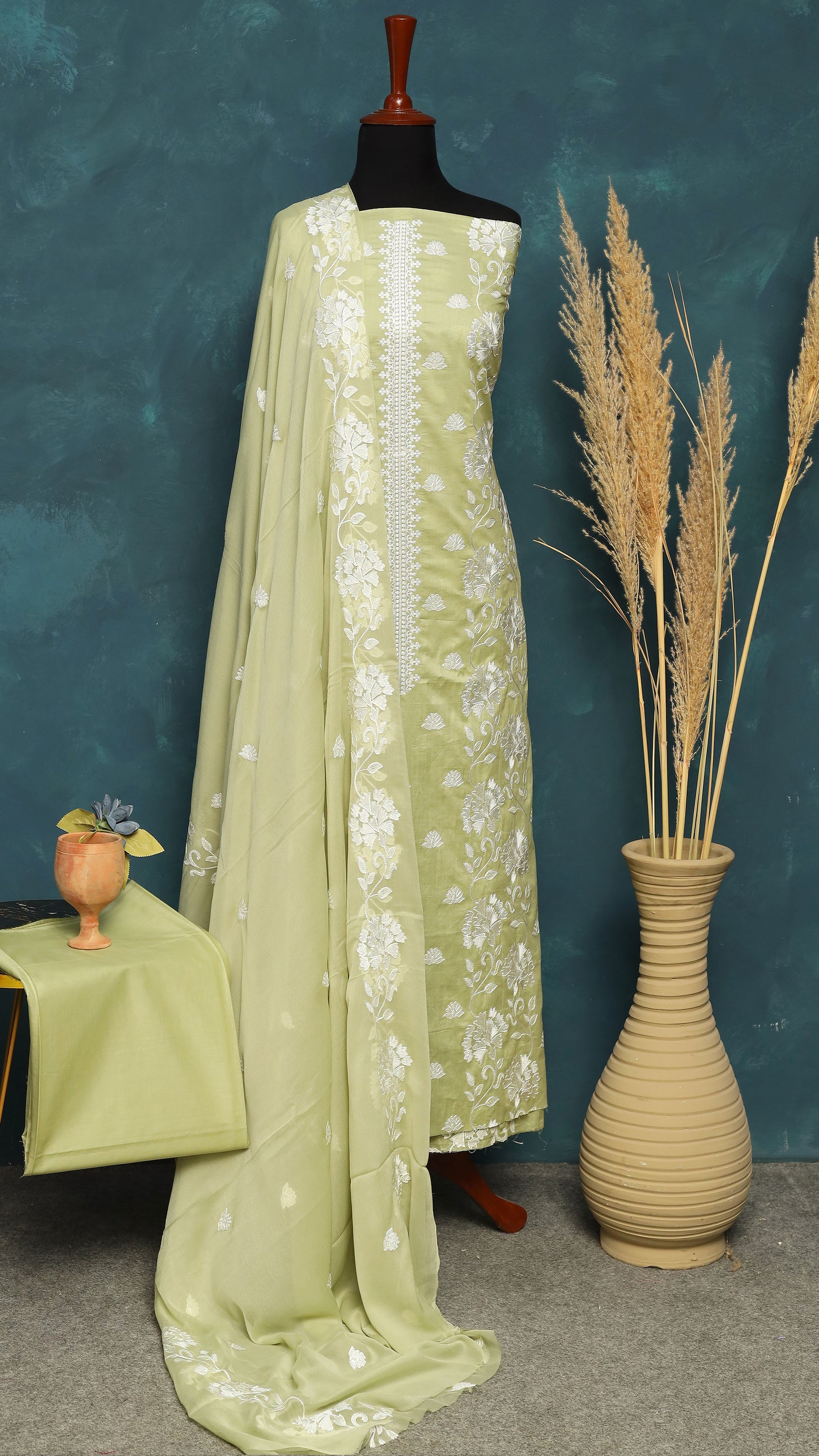 Pariwash – Embroidered 3-Piece Lawn Set