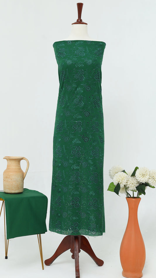 Aks – Embroidered 3-Piece Lawn Set