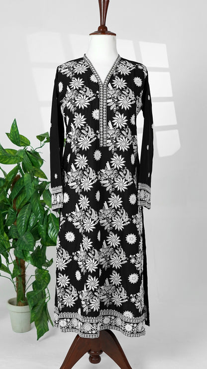 Ziyaan – Premium Embroidered 3-Piece Lawn Suit