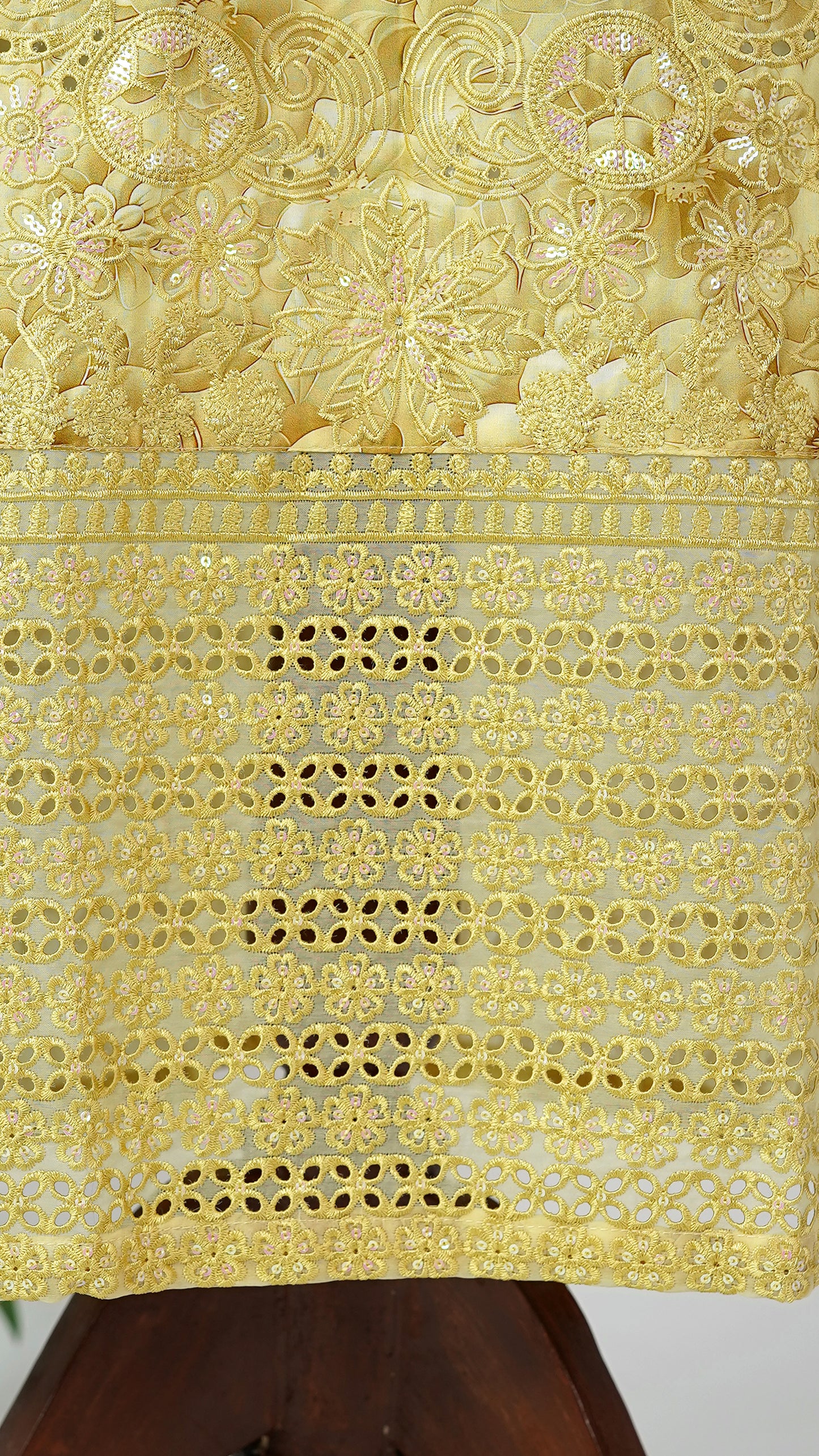 Honey Gold – Embroidered 3-Piece Lawn Suit